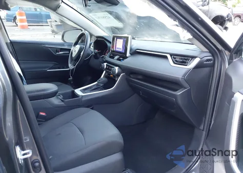 2025 Toyota Rav4 Xle z USA, uszkodzony, nr VIN 2T3W1RFV9SC304250